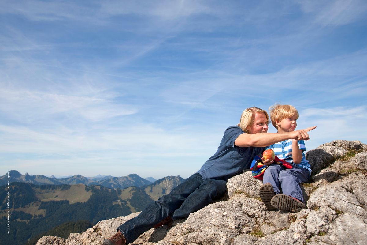 Vorsicht in der Höhe mit Kindern