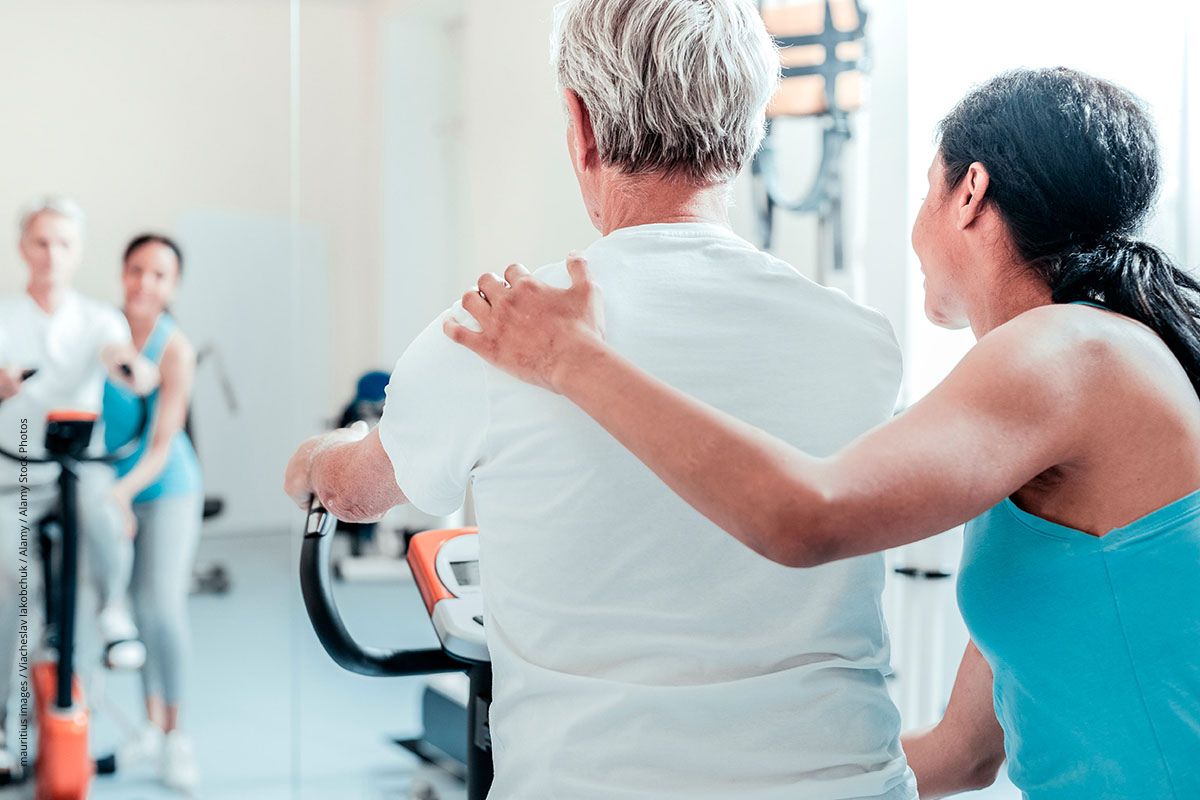  Physiotherapie hilft zur Vorbeugung von Immobilität.