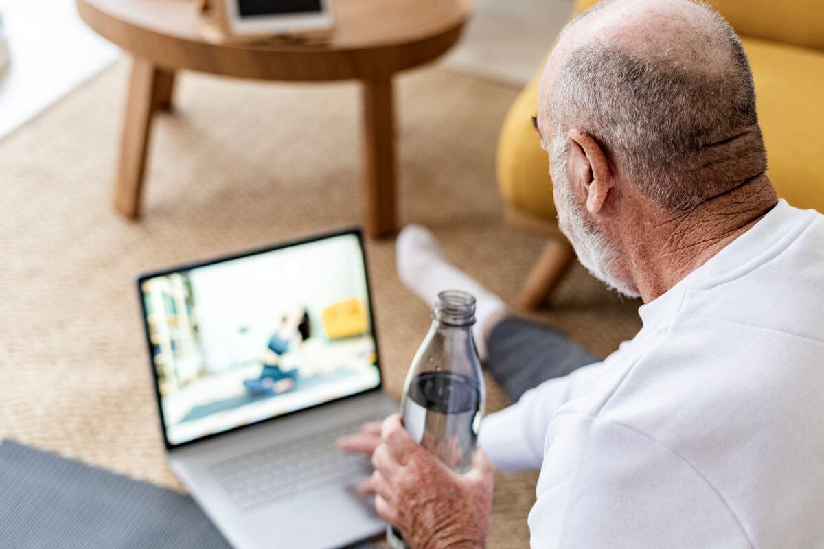 Knie-OP: Physio geht auch per Video