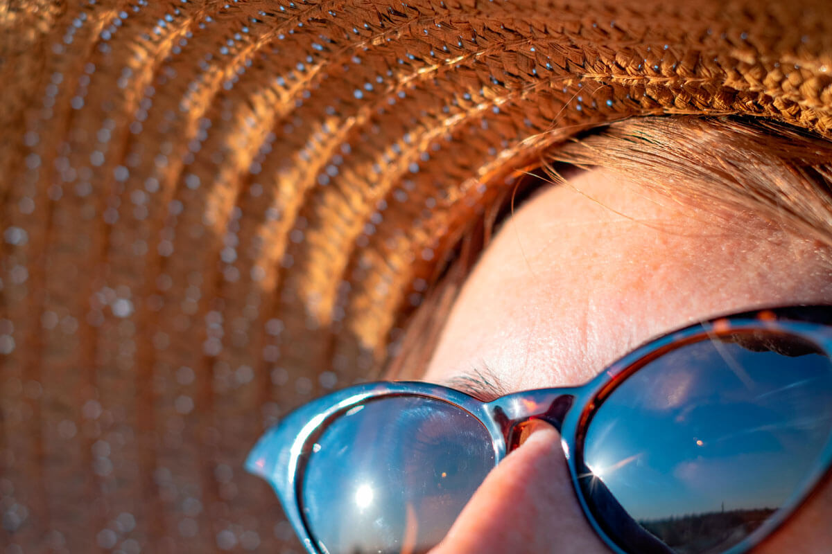  Guter Sonnenschutz senkt die Menge an UV-Strahlen, die die Haut erreichen.