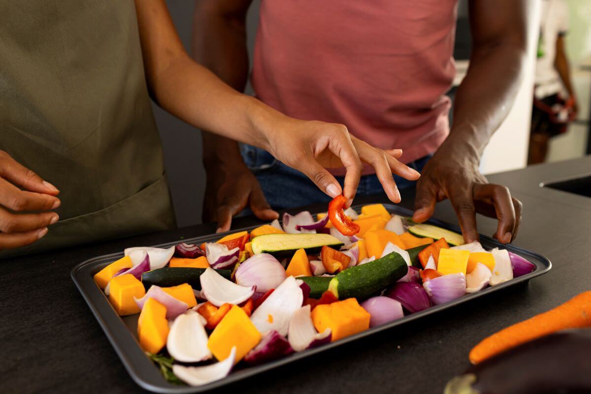 WHO: So geht gesunde Ernährung, © mauritius images/Wavebreakmedia