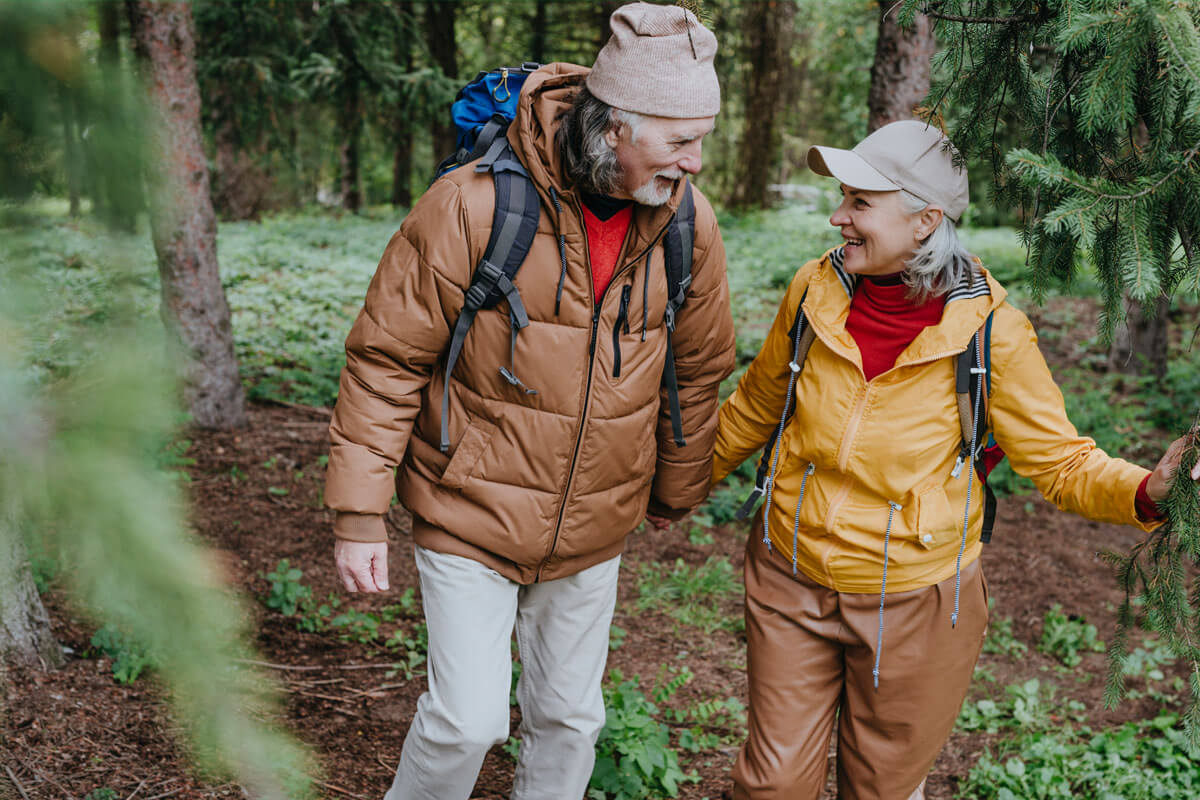 10 Tipps fürs Wandern im Alter