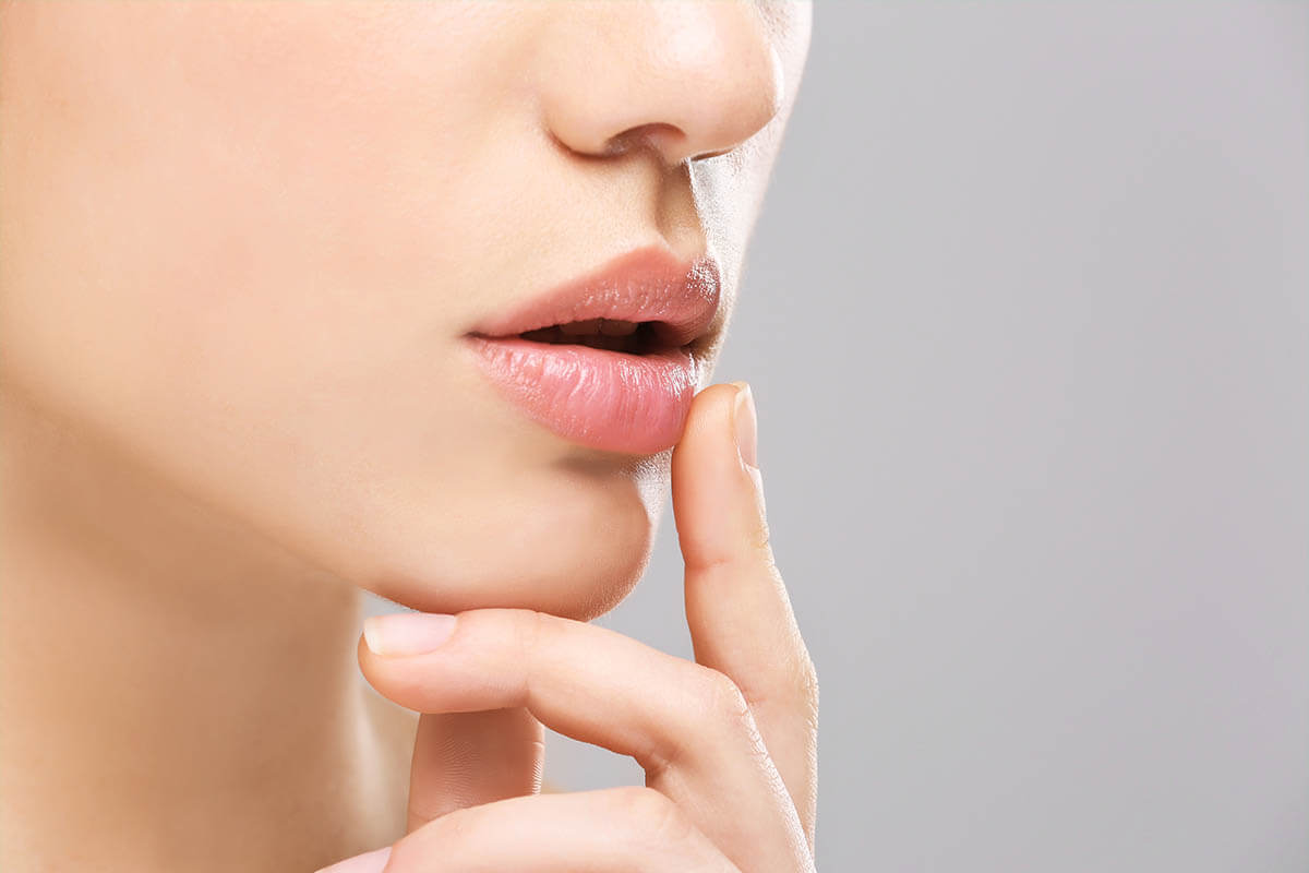 5 Tipps gegen Herpesbläschen, © Africa Studio/Shutterstock.com