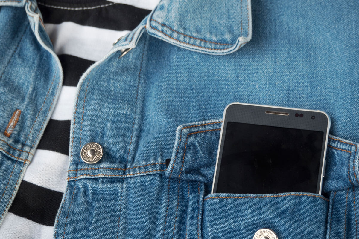 Für Herzschrittmacherträger ist die Westentasche kein guter Platz fürs Handy. Für Herzschrittmacherträger ist die Westentasche kein guter Platz fürs Handy.