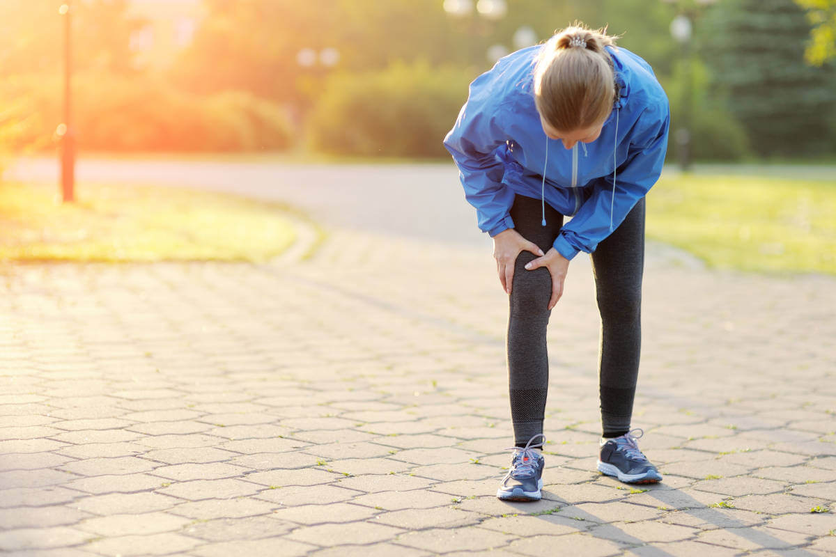 Quelle: PAStudio/Shutterstock PECH hilft bei Sportverletzungen