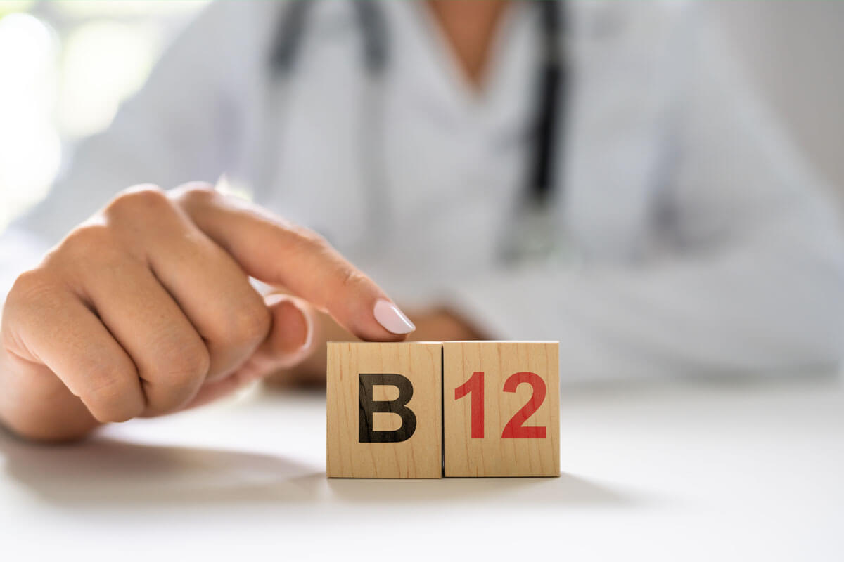Quelle: Andrey Popov/shutterstock.com Ökotest prüft B12-Präparate