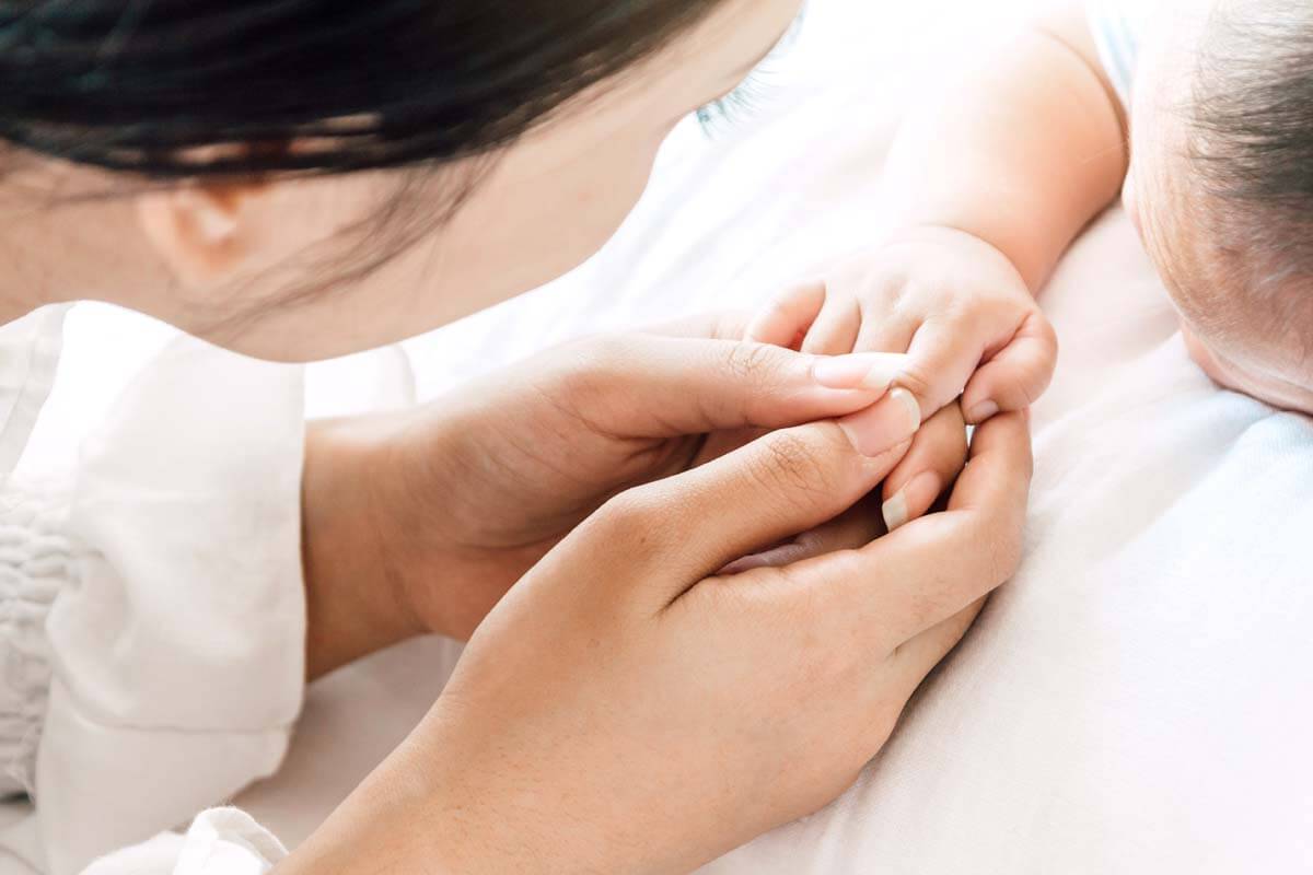 Erstickungsgefahr: Babys sicher betten, © Art_Photo/Shutterstock.com