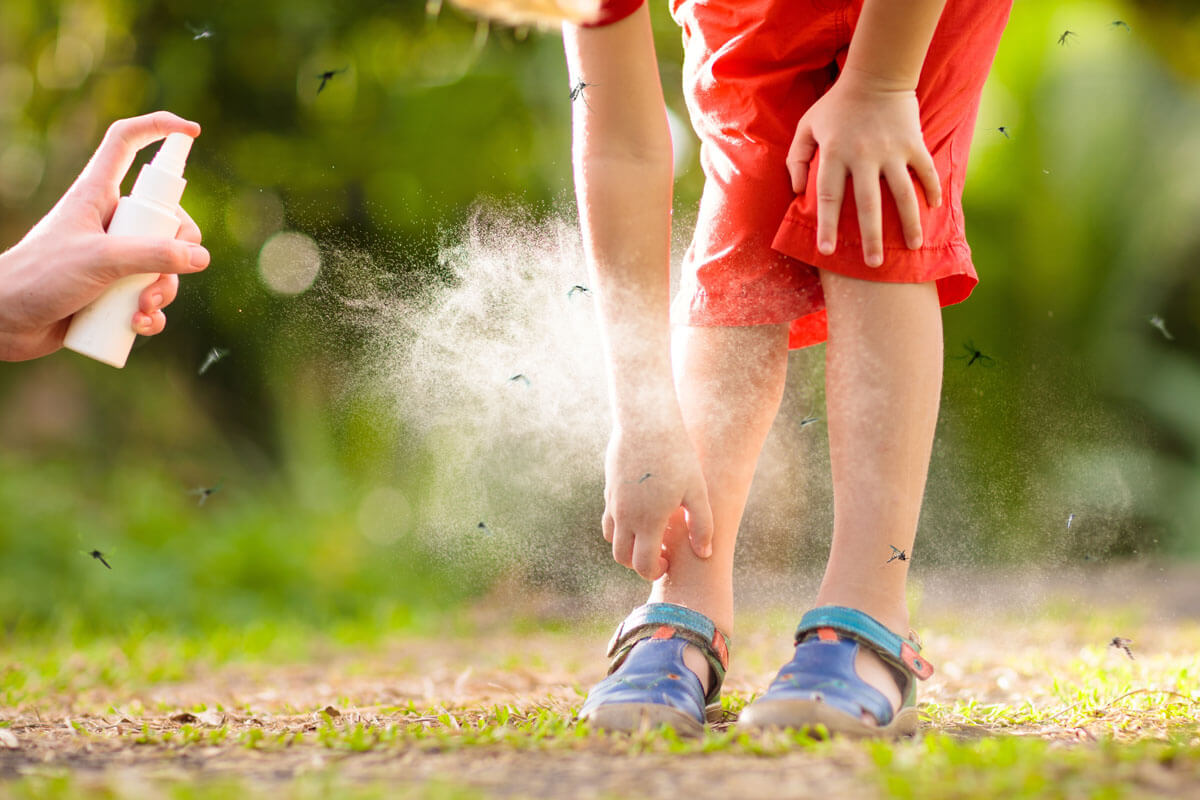 Was beugt Mückenstichen vor?, © FamVeld/shutterstock.com