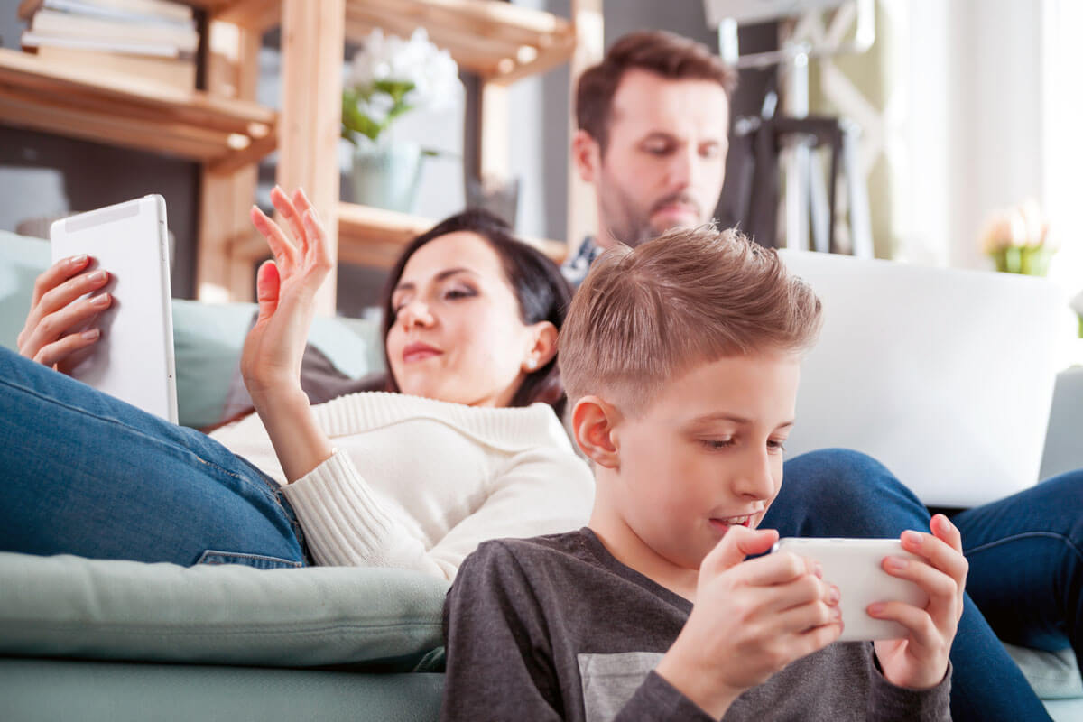 Wie Smartphones krank machen, © Leszek Glasner/shutterstock.com