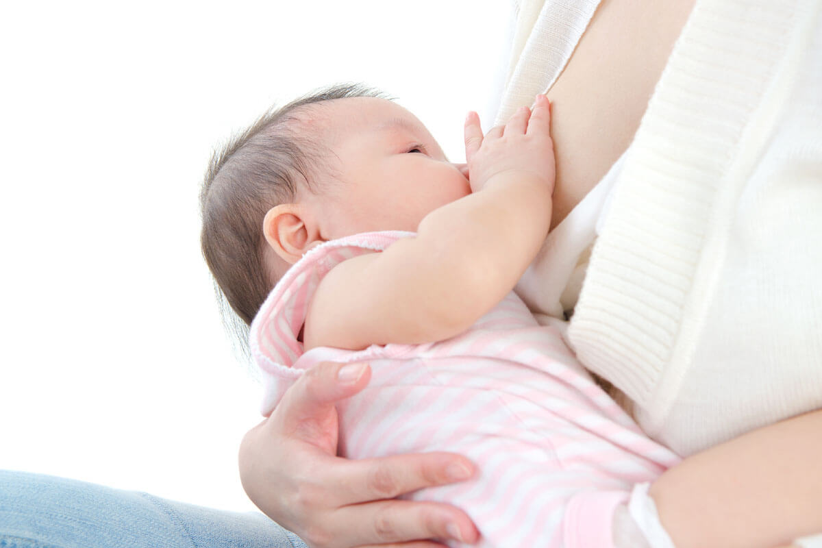 Keine Kuhmilch nach der Geburt, © wong sze yuen/Shutterstock.com
