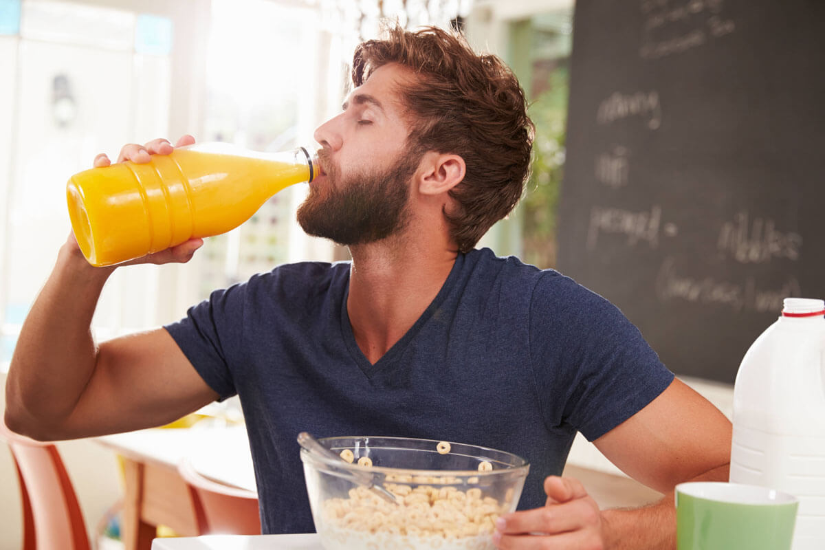 So ist Orangensaft gesund, © Shotshop/imago-images.de